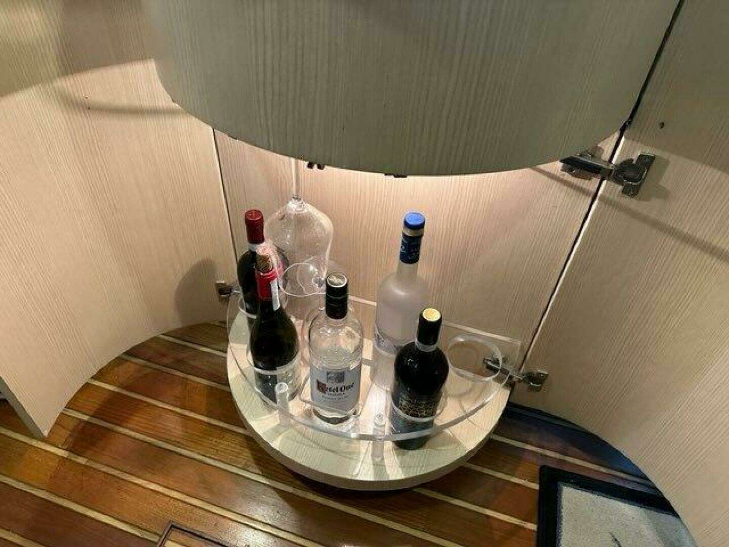 1996 Tiara Yachts 43 Open - Image 30