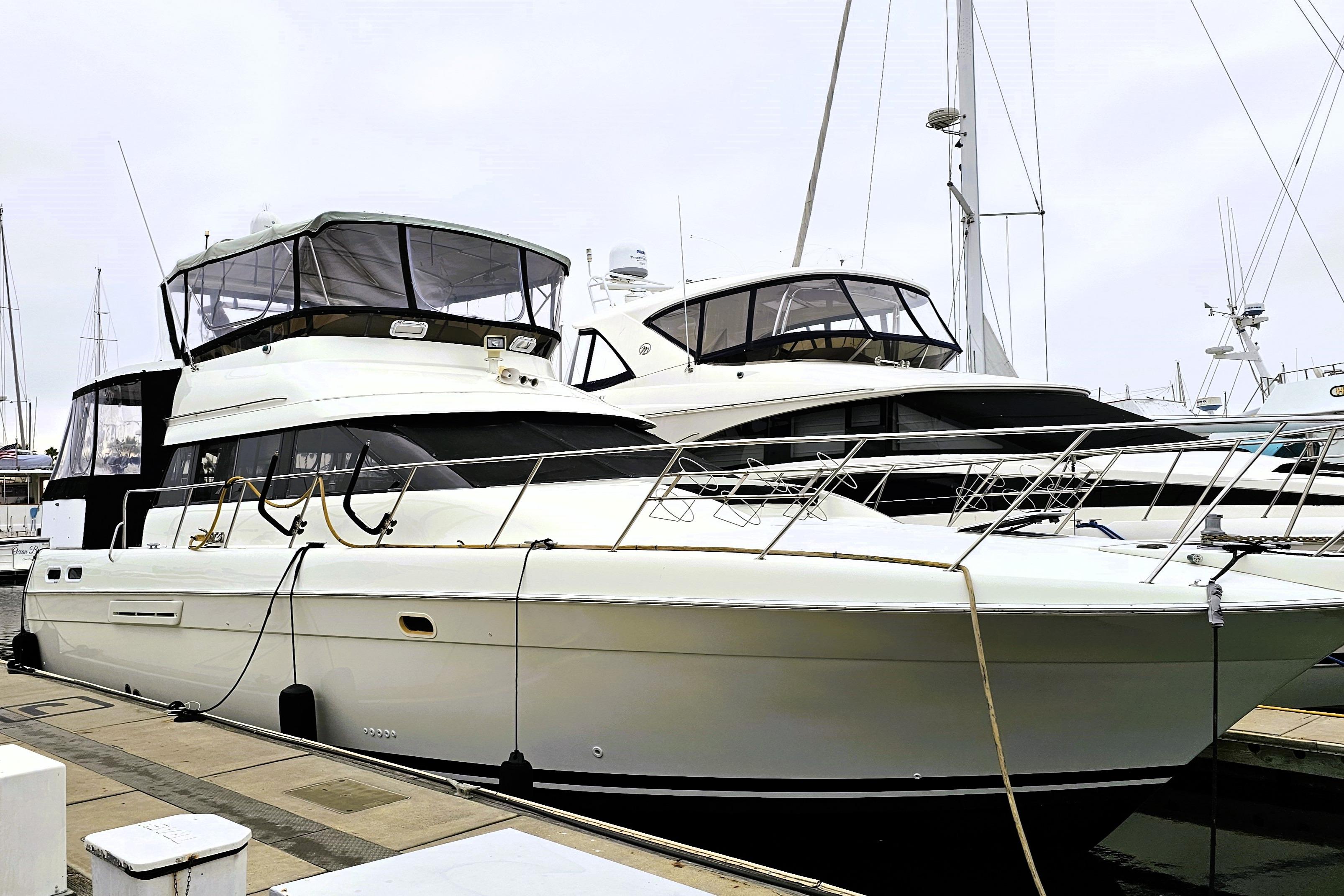 1995 Silverton 46