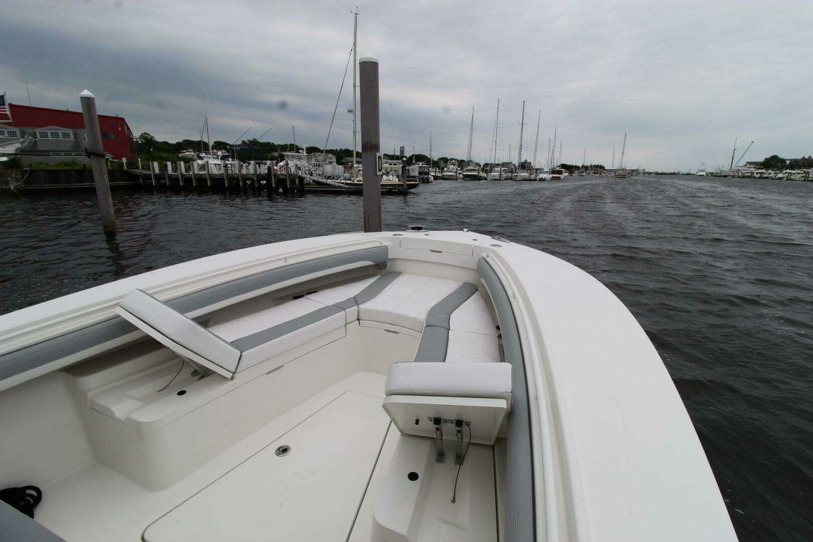 2020 Regulator — - Image 10