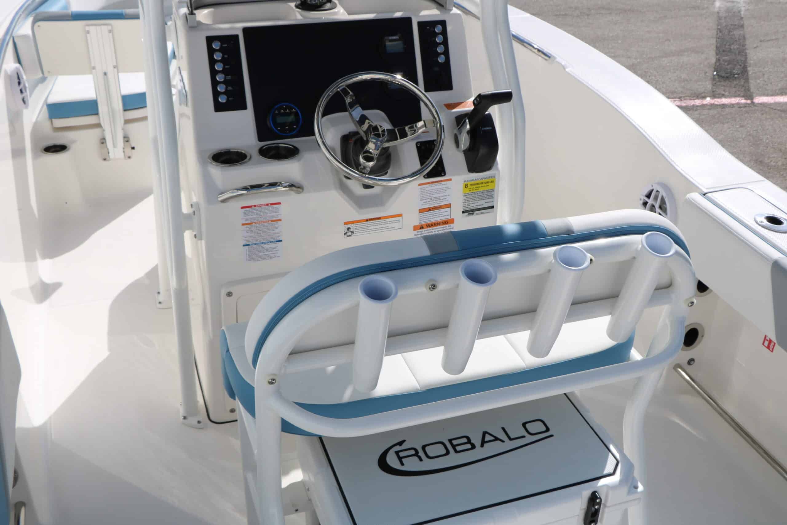 2026 Robalo R200 Center Console - 19