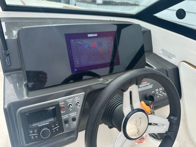 2018 Sea Ray SPX 190 - 8