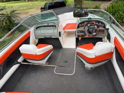1998 Chaparral 2130 SS - 32