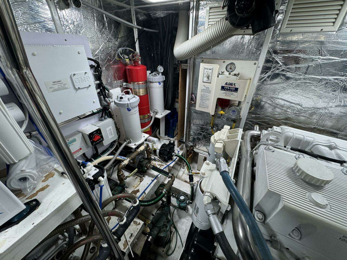 2004 Altima 55 Pilothouse - Image 59