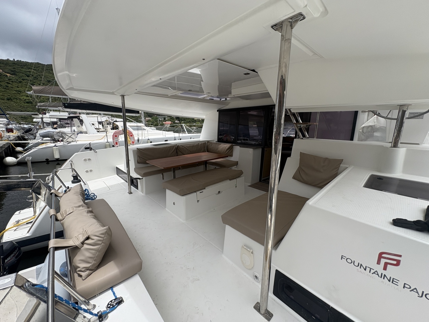 2017 Fountaine Pajot Helia 44 Evolution Oceanic Package - Image 12