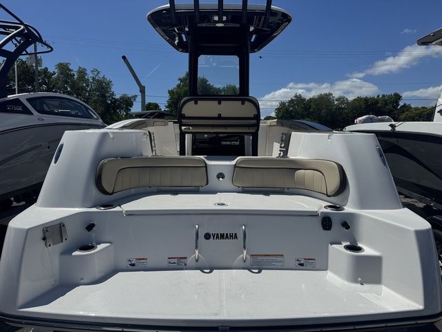 2026 Yamaha Boats 255 FSH Sport E - 3