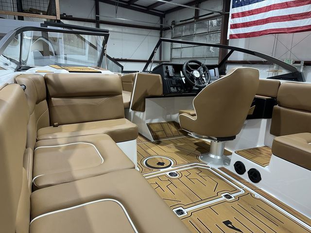 2026 Moomba Mojo - 11