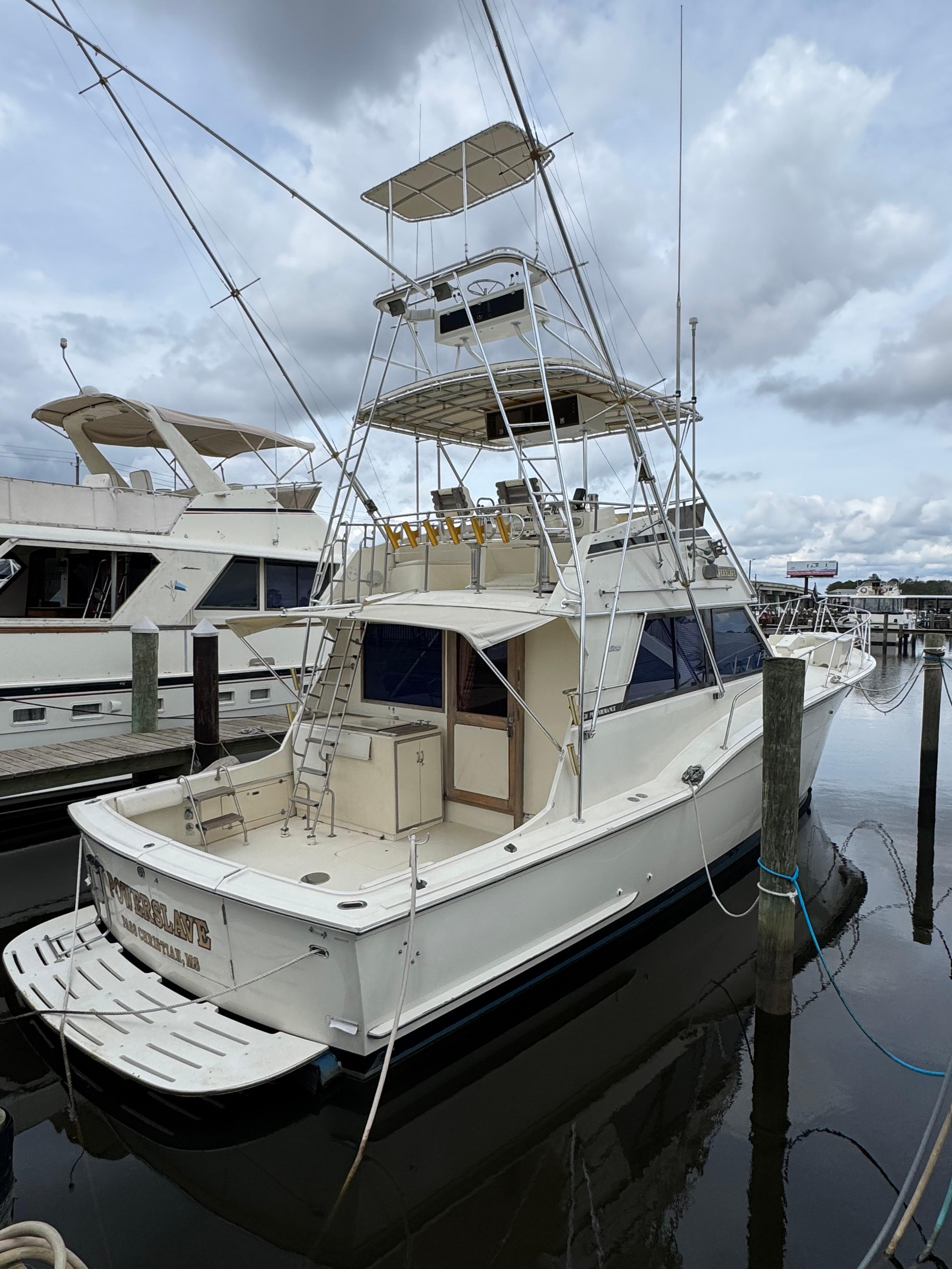 1984 Hatteras 46 Convertible