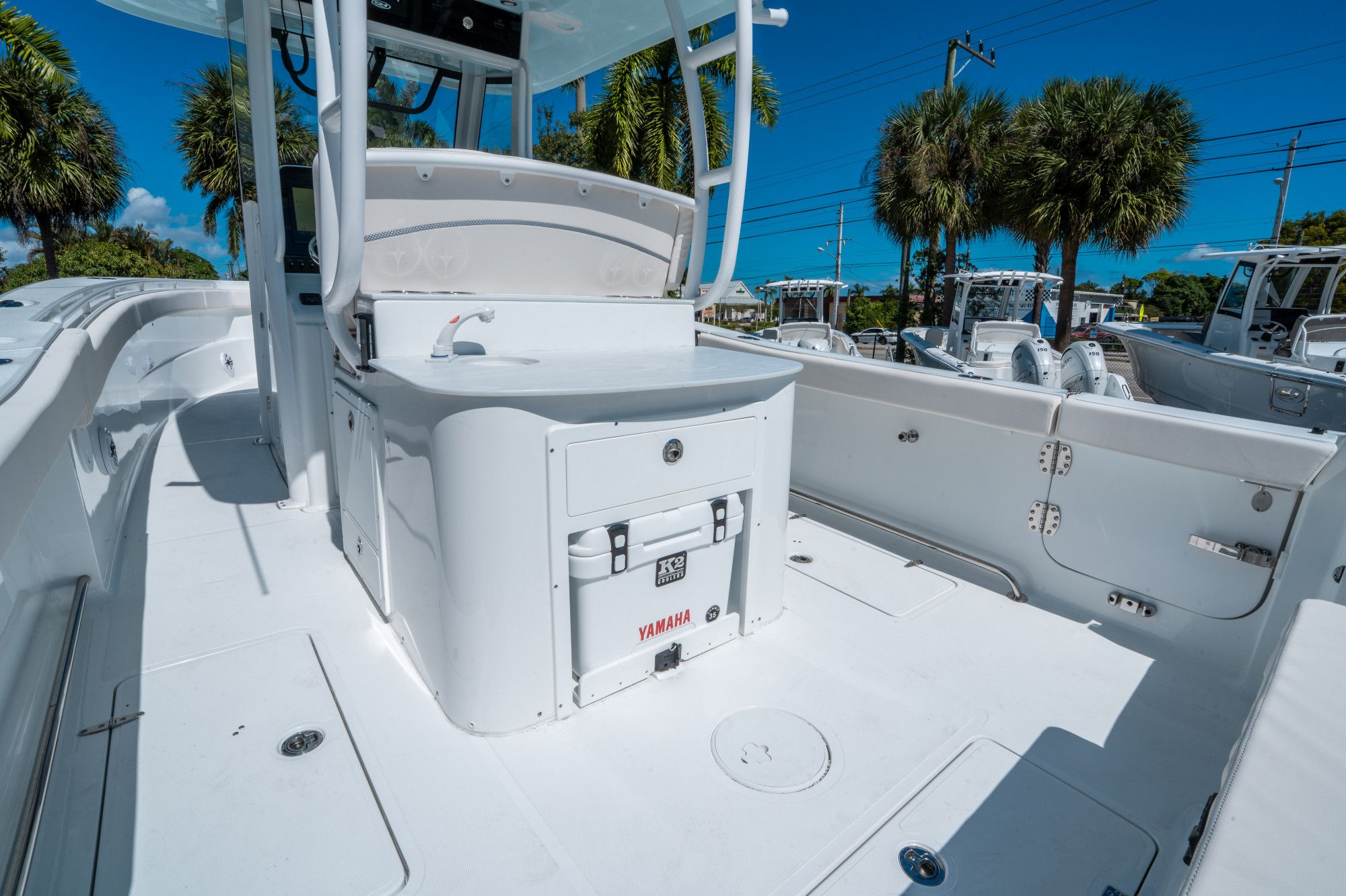 2026 Sea Hunt ULTRA 305 CB - 13