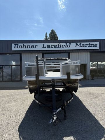 2026 Sun Tracker Bass Buggy 18 DLX - 2
