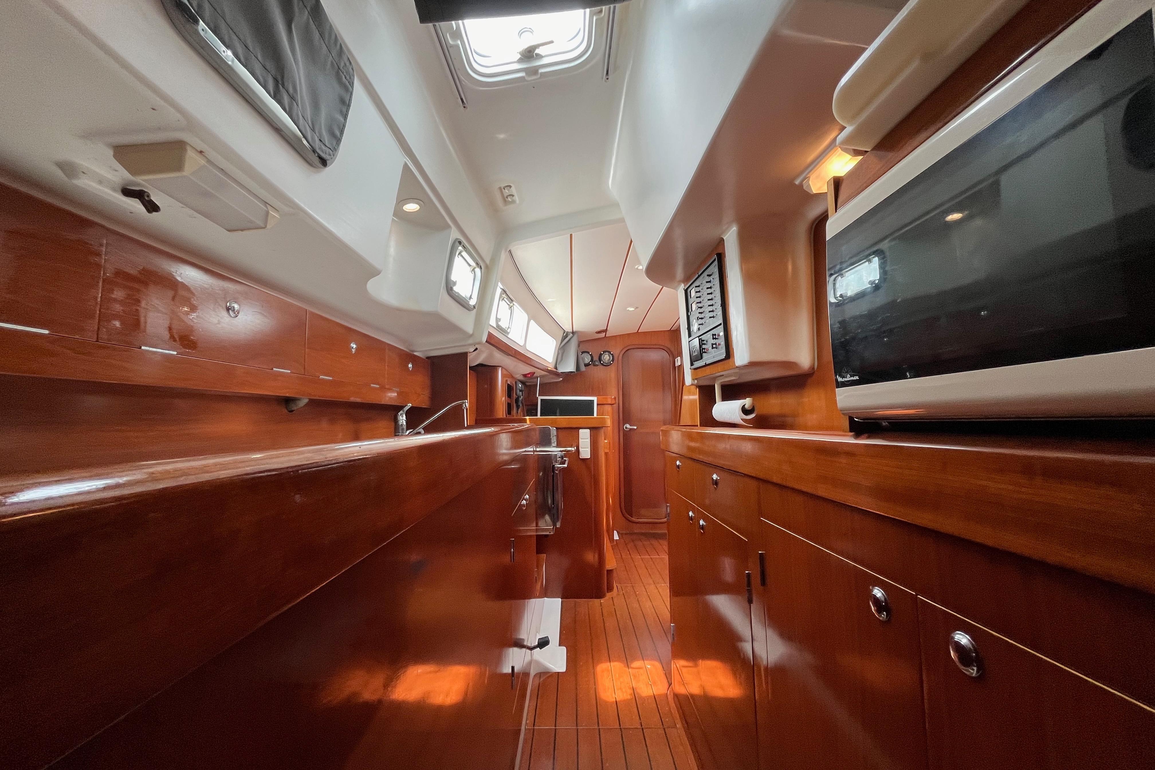 Interior of Beneteau Oceanis 40 CC yacht, year 1997.