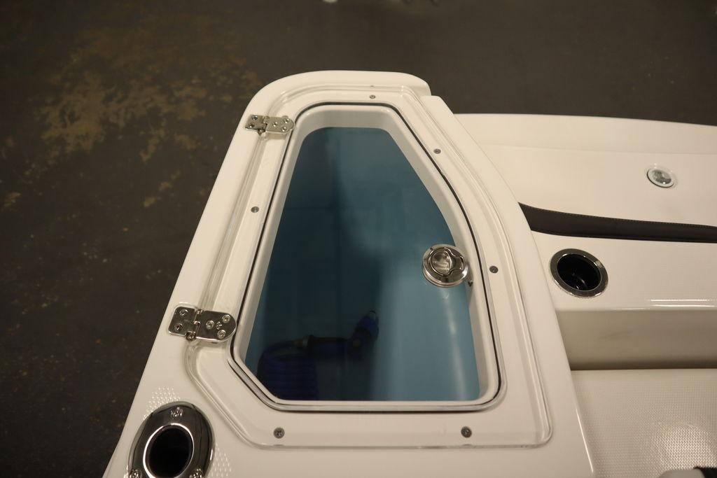 2026 Yamaha Boats 255 FSH Sport E, interior compartment view.