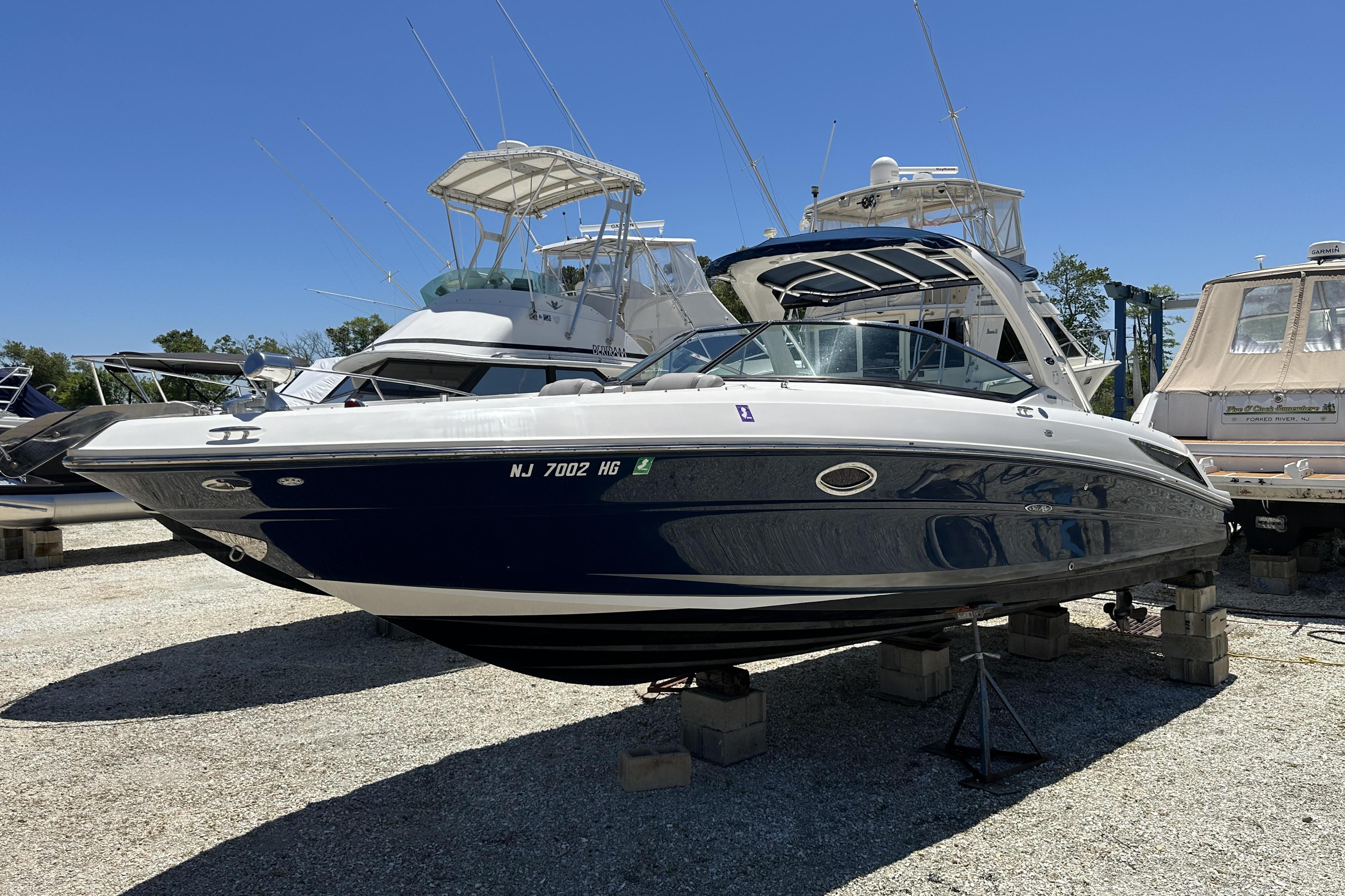 2012 Sea Ray 300 SLX