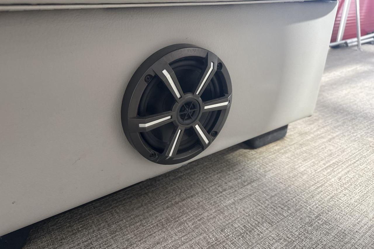 Speaker installed on a 2022 Landau ALURE 232 boat interior.