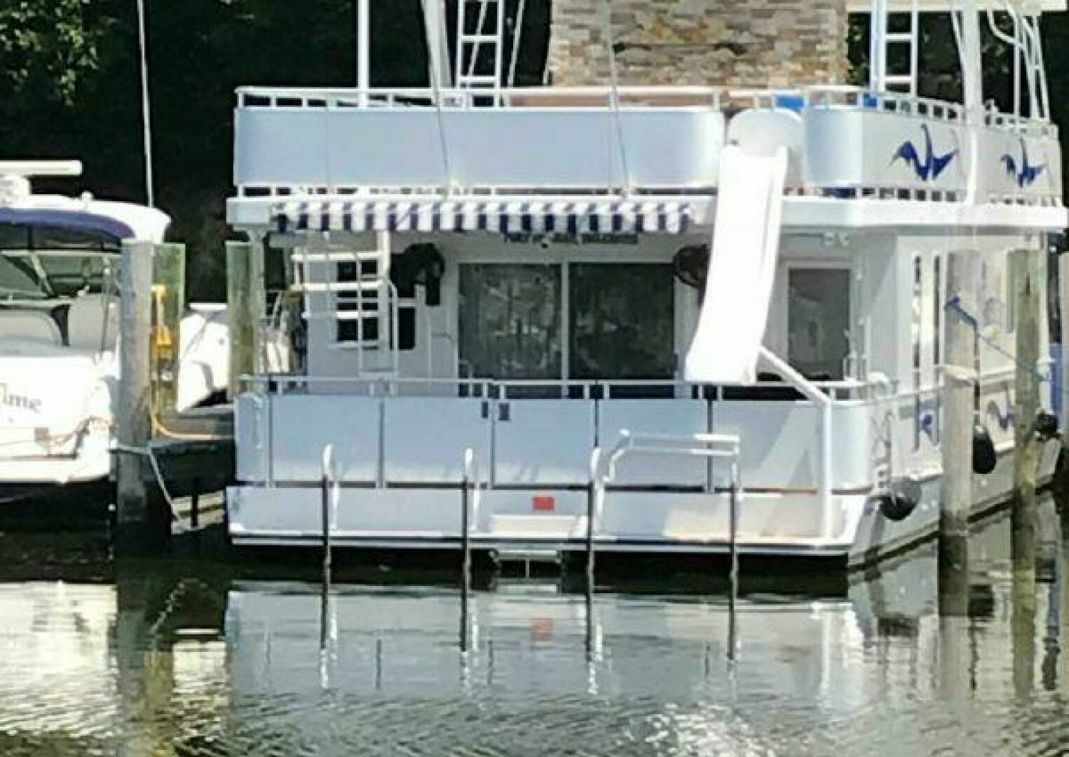 2017 Sumerset Houseboat - Image 155