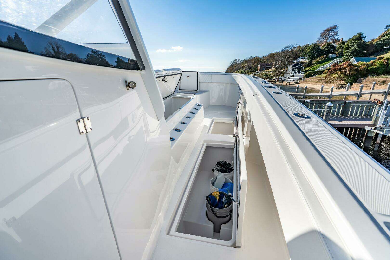 2025 Front Runner 43 Catamaran - Image 55