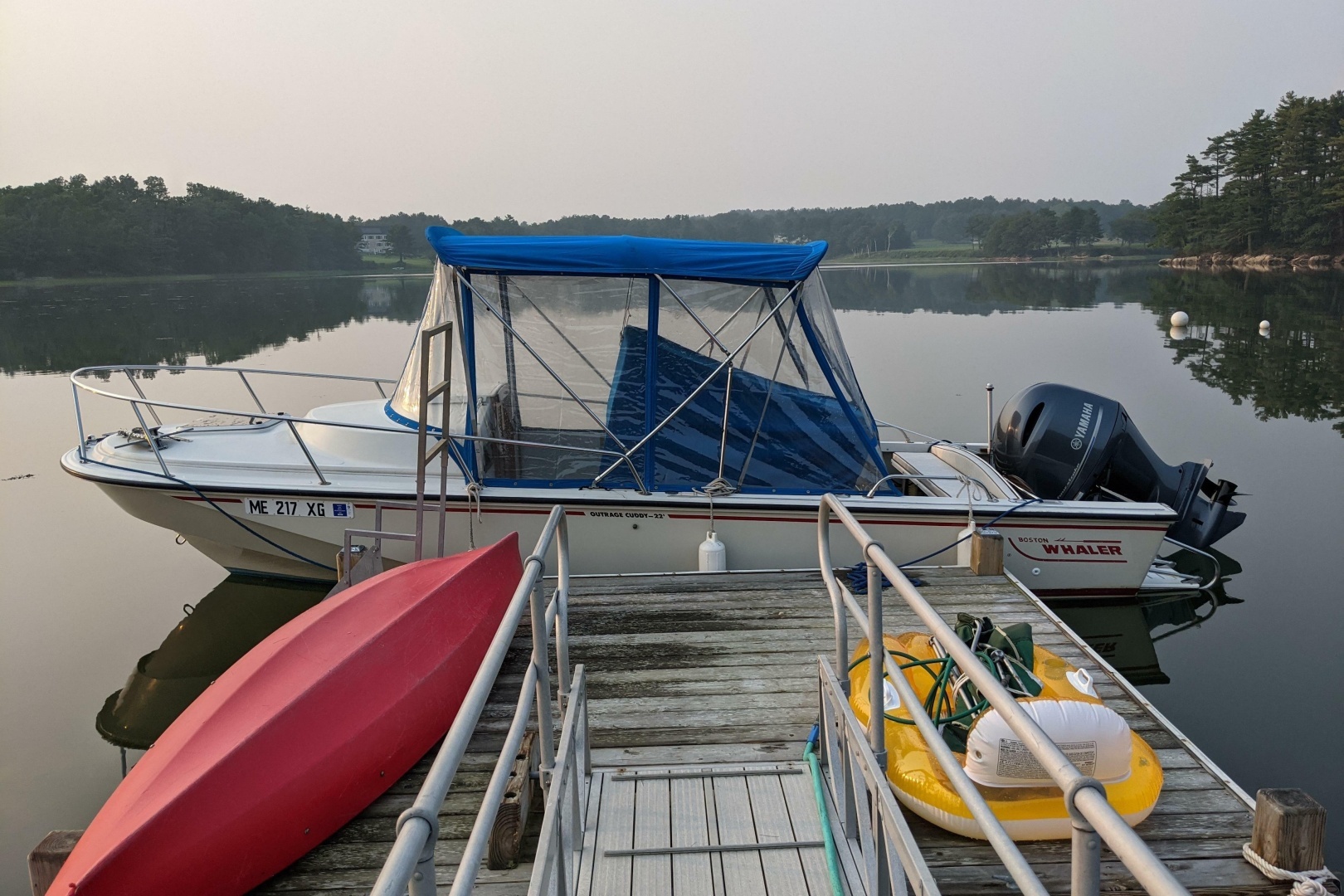 1990 Boston Whaler Outrage Cuddy - Image 15