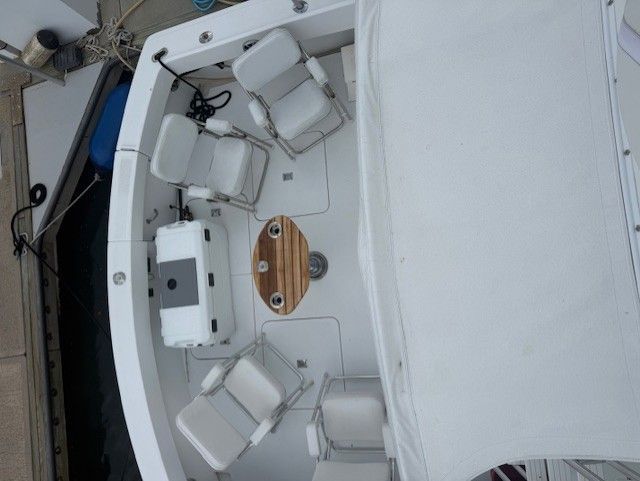1986 Hatteras 52C - 5
