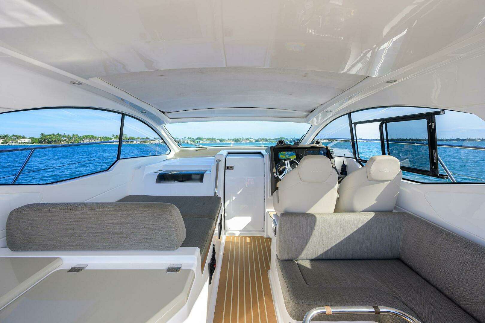 2020 Azimut Atlantis 45 - Image 33