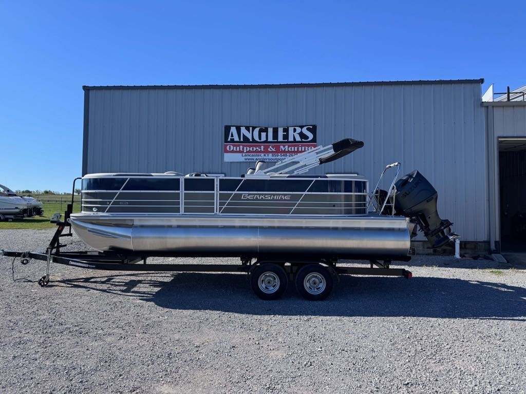 2026 Berkshire LE Series 22RFX LE