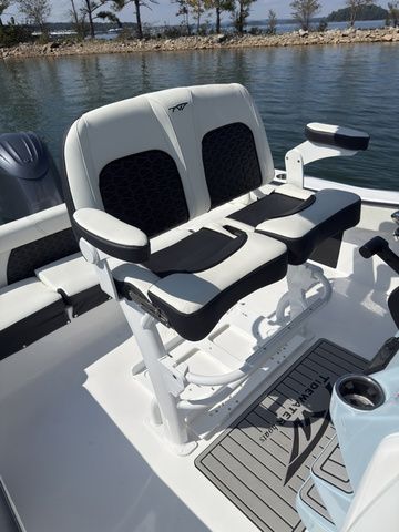 2026 Tidewater LXF 220 - 10