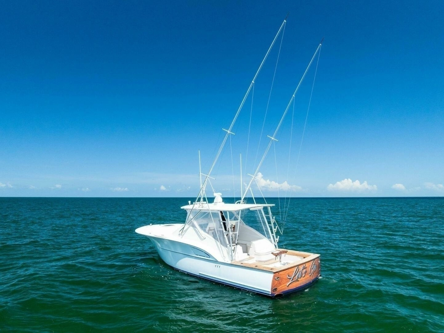 2018 Custom Carolina 35 Express - Image 53