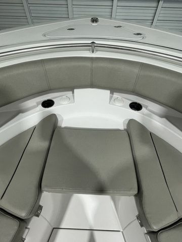 2024 Sportsman Open 352 Center Console - 14