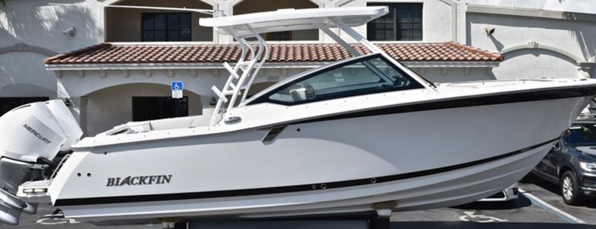 2019 Blackfin 272 DC