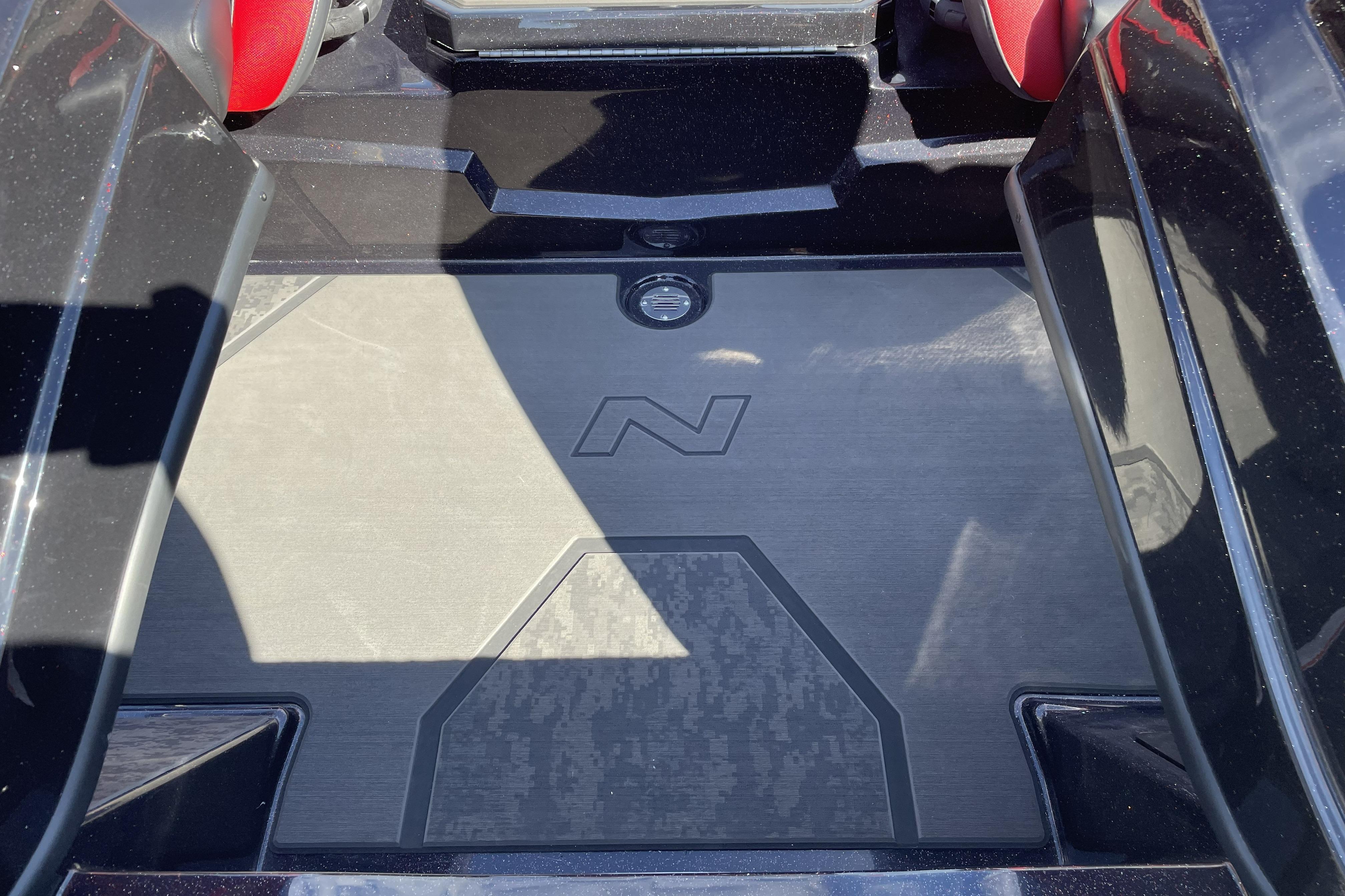 2026 Nitro Z19 XL boat interior with sleek black and red design elements.