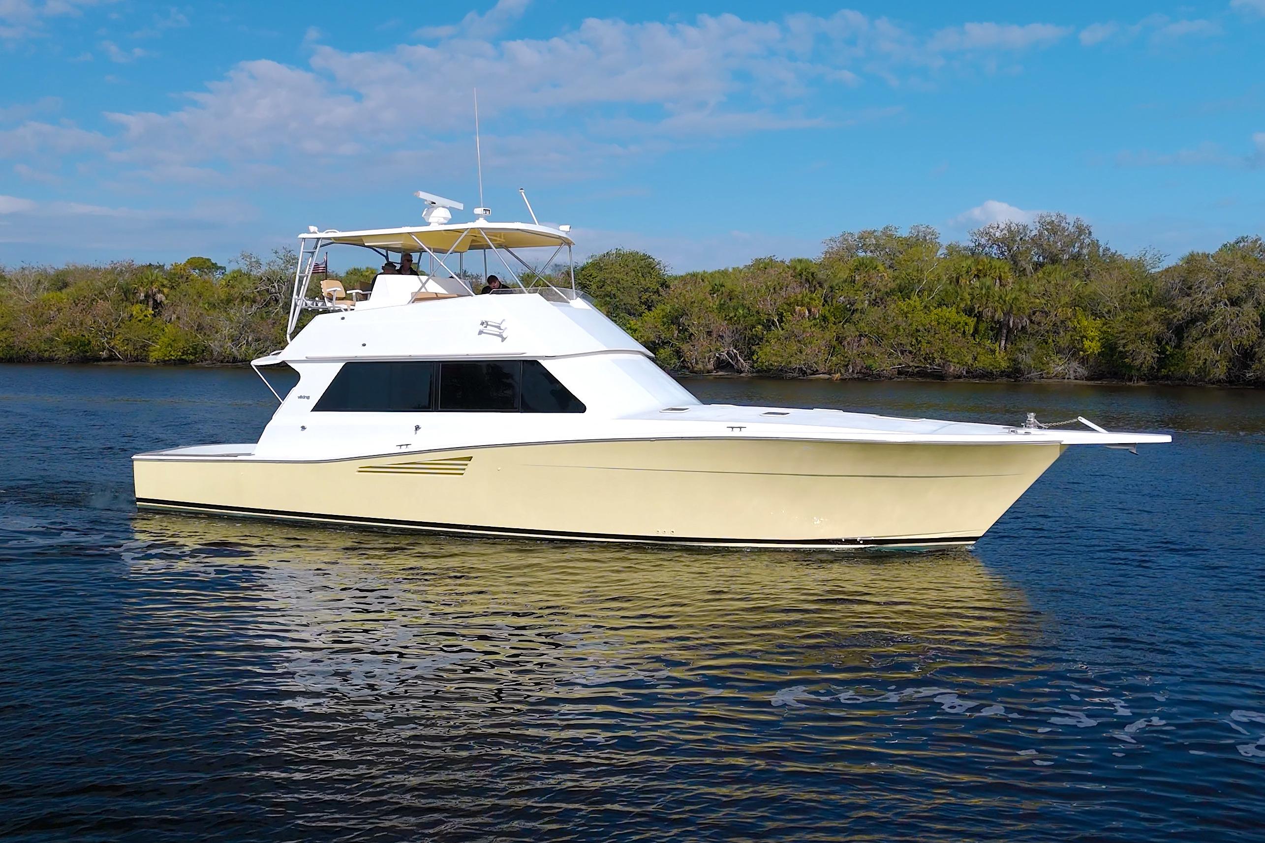 1990 Viking 53 Convertible