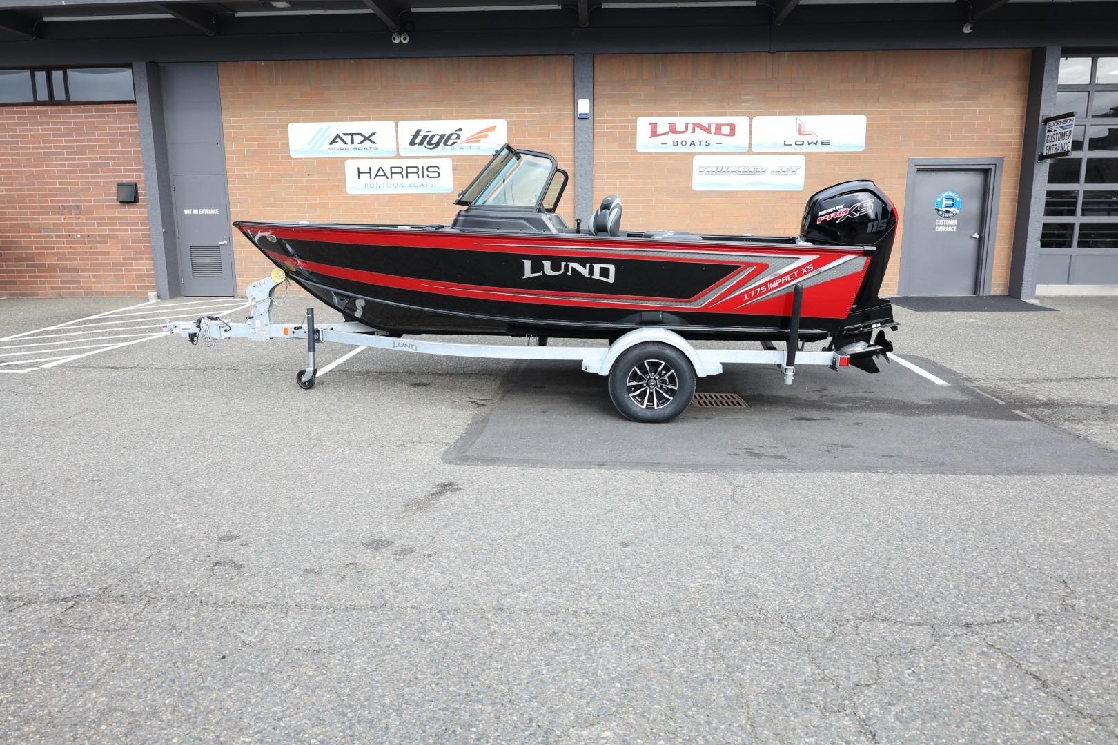 2026 Lund 1775 Impact XS Sport