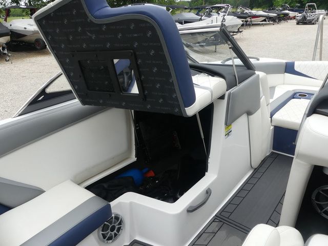 2016 Tigé RZ4 - 37