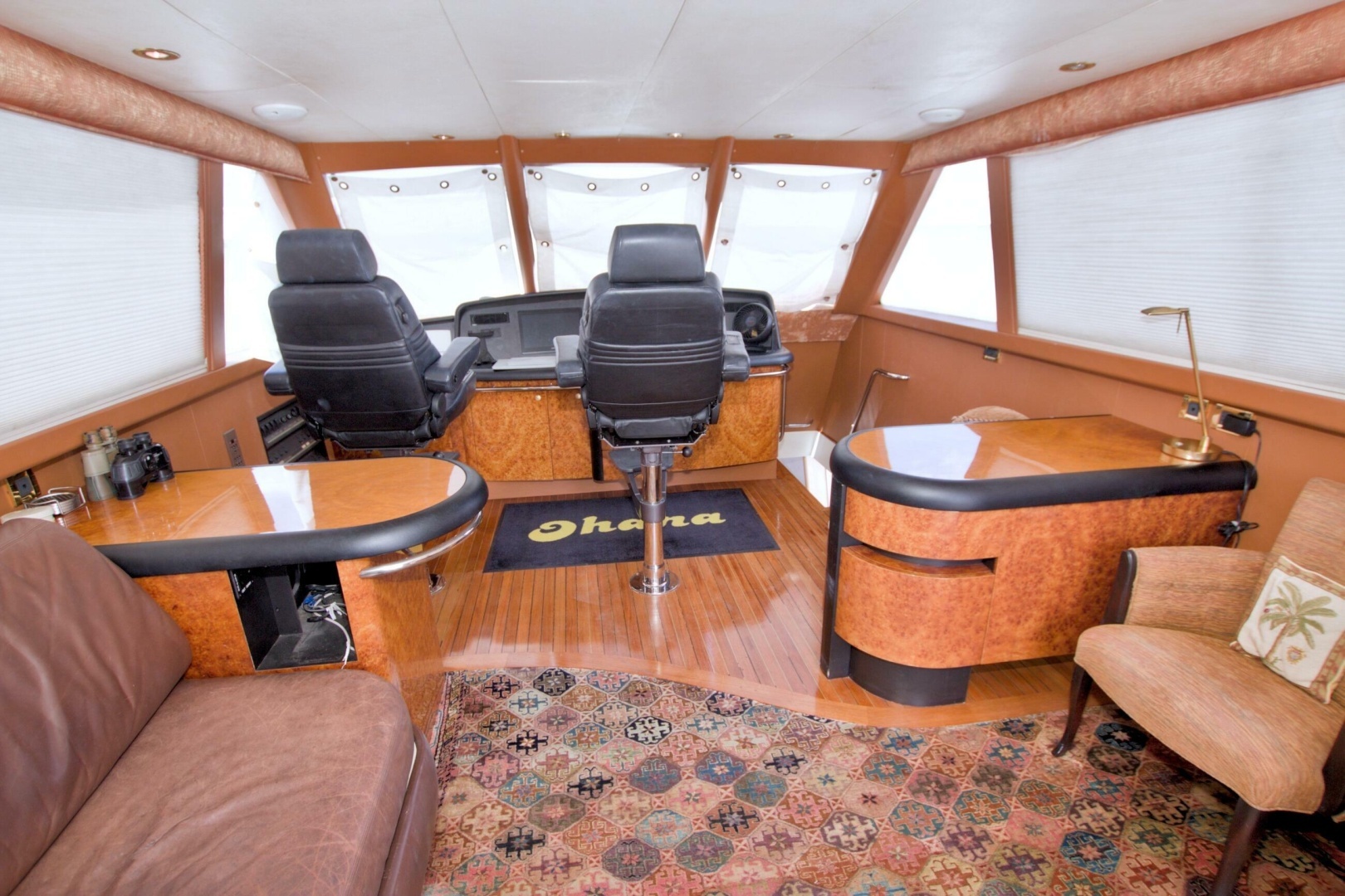 1998 Lazzara Yachts 76 Skylounge Grand Salon - Image 69