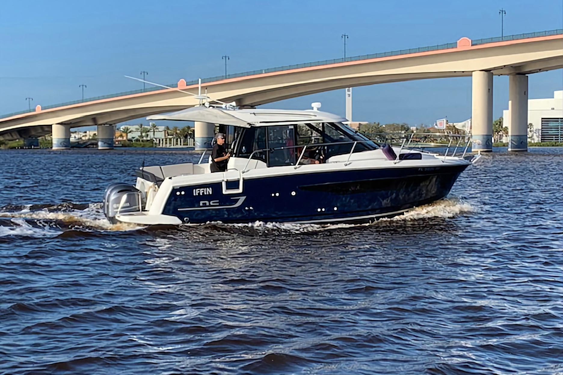 2018 Jeanneau NC 895