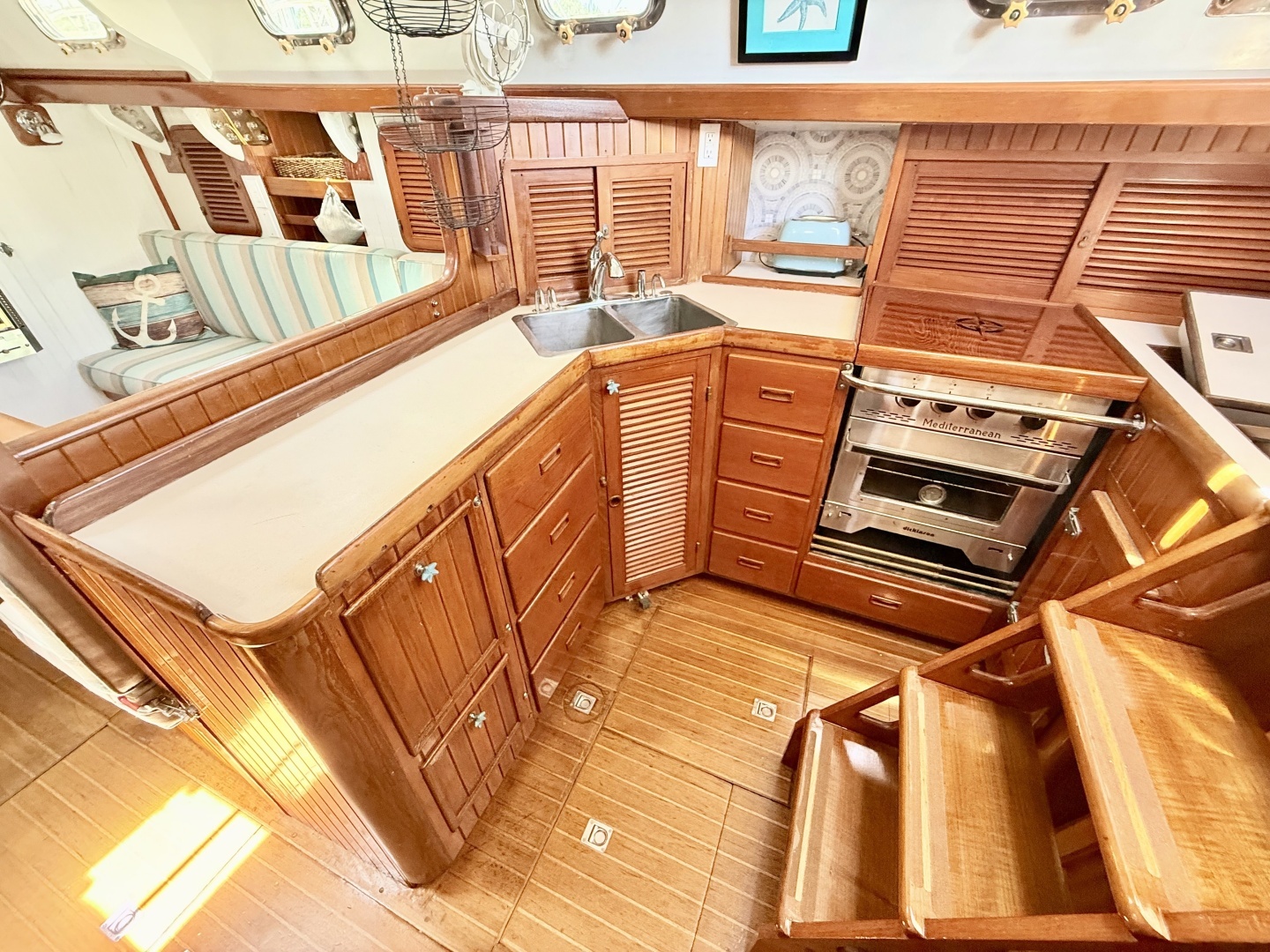 1985 Tayana Vancouver 42 - Image 15