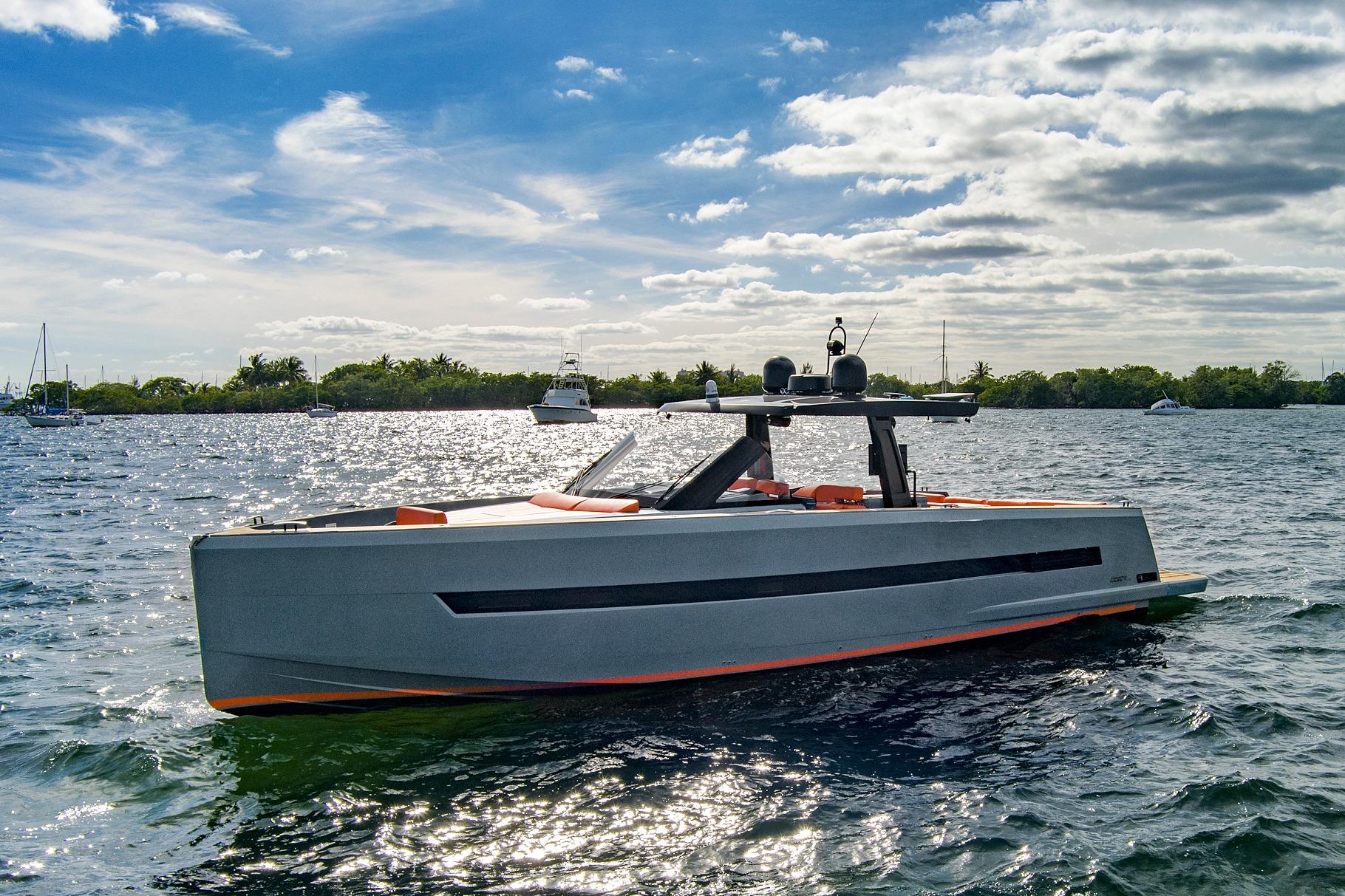 2019 Fjord 52 Open