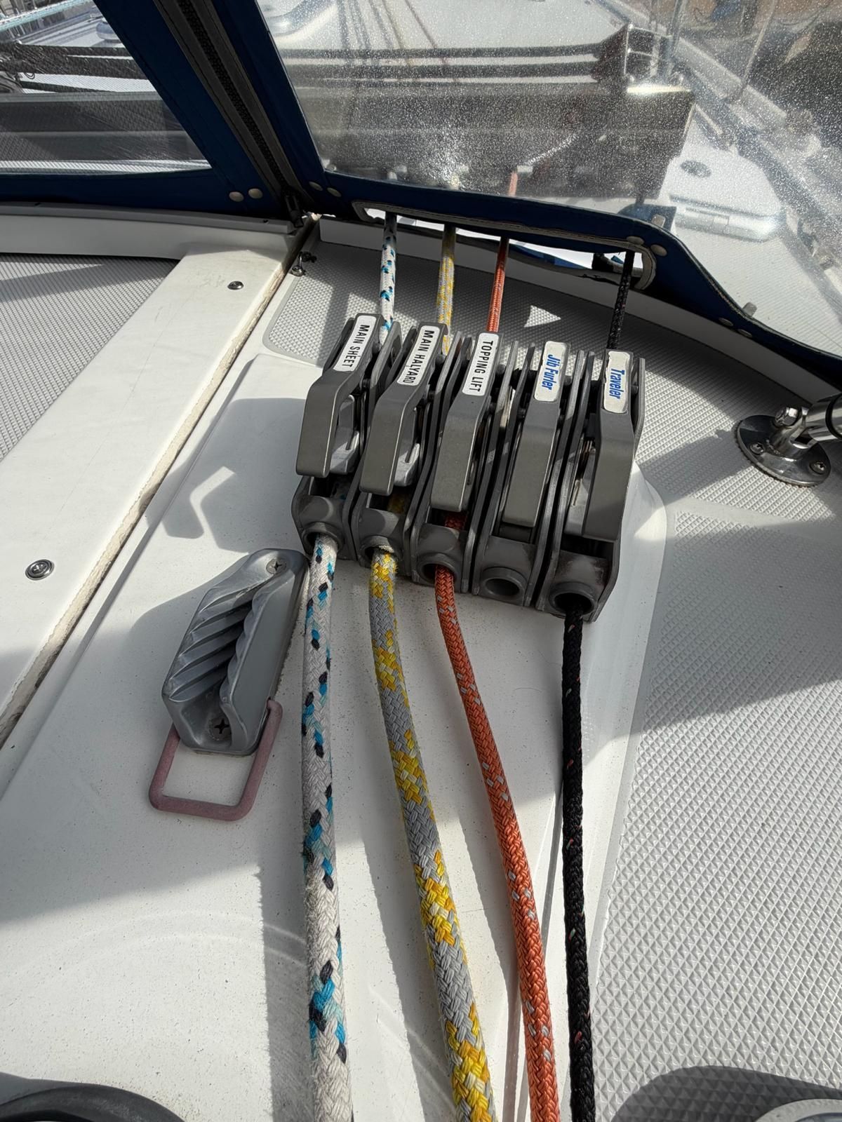 2006 Catalina 42 MkII - 19