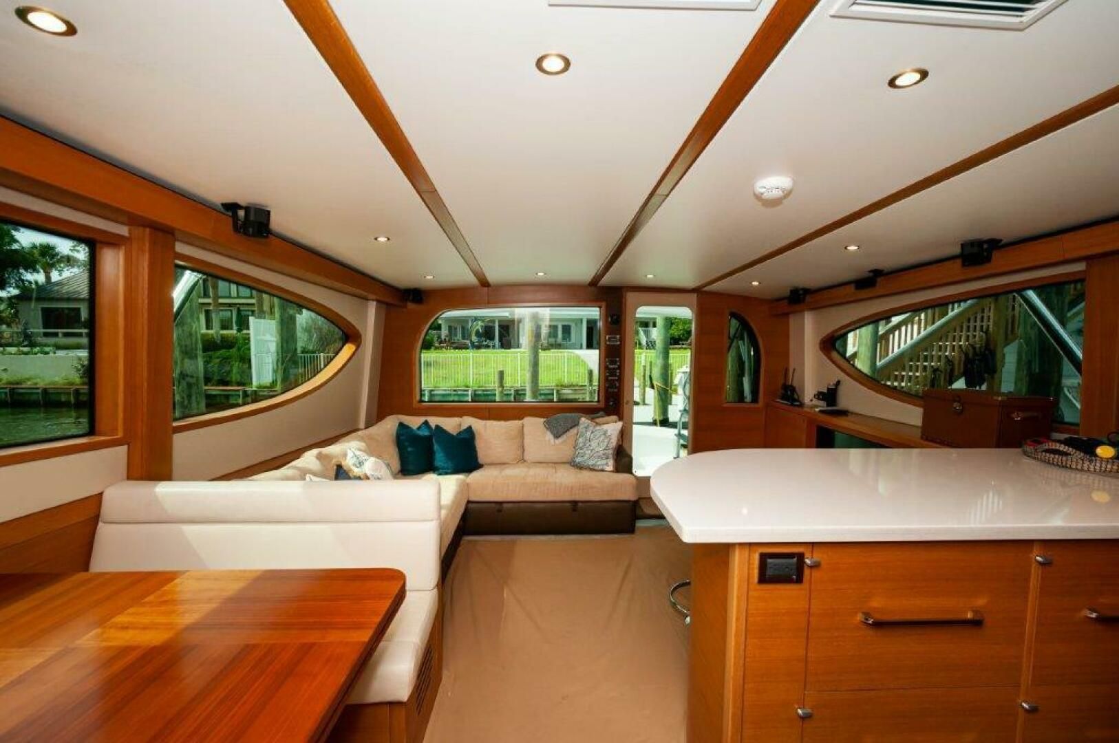 2016 Hatteras GT60 - 6