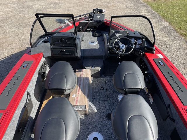 2026 Tracker Targa V-18 Combo - 33