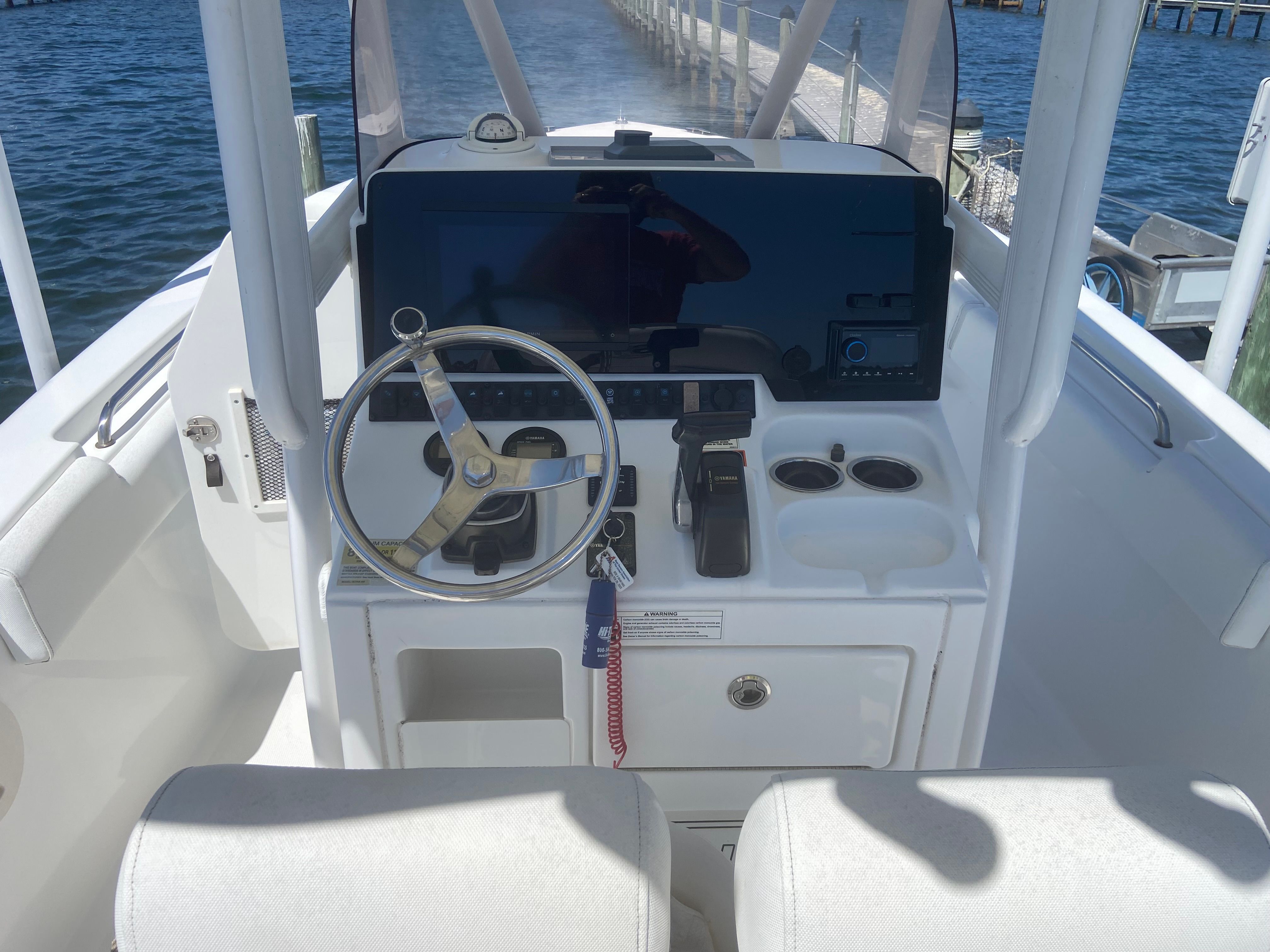 2017 Sea Hunt Ultra 225 - 11