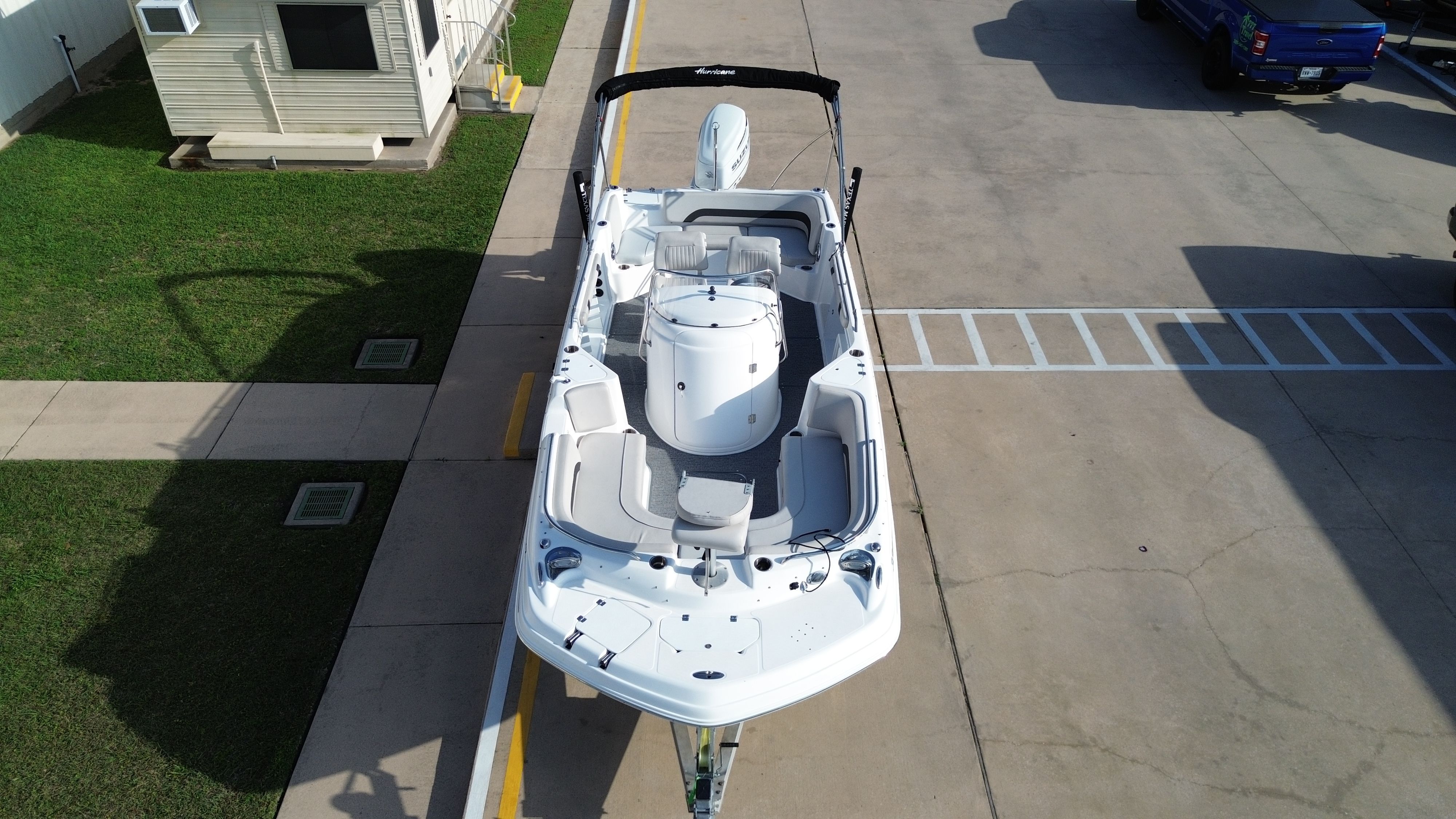2022 Hurricane 231CC - 25