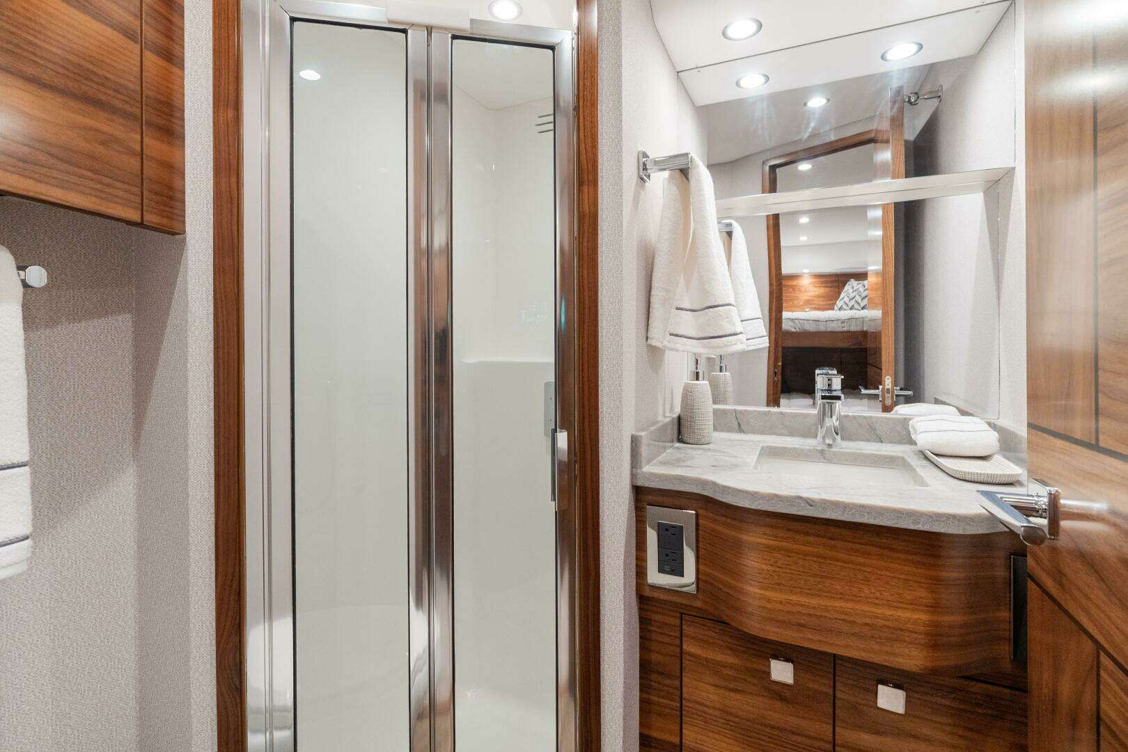 2026 Viking 74 Convertible - Image 32
