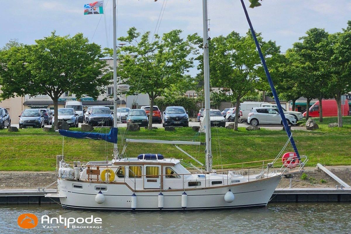 2006 Nauticat 331