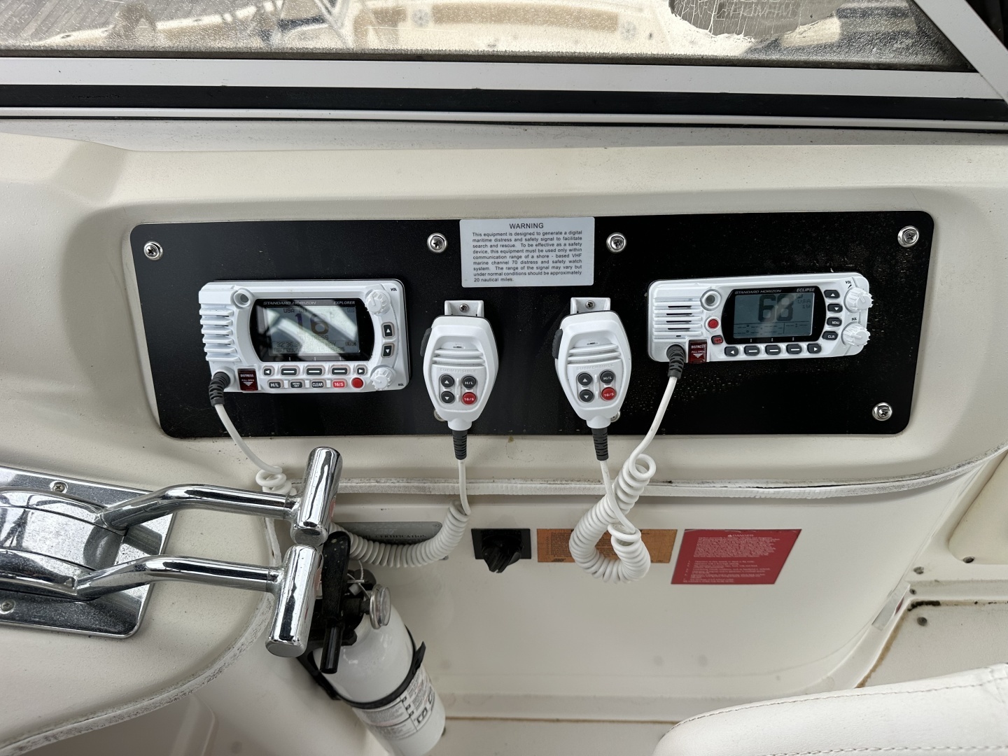 1998 Cruisers Yachts 3650 Aft Cabin - Image 20
