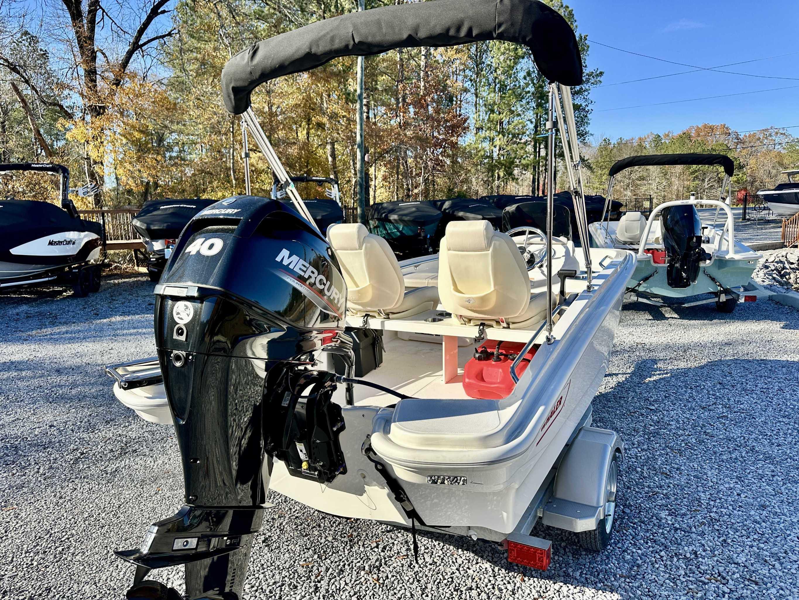 2025 Boston Whaler 130 Super Sport - 8