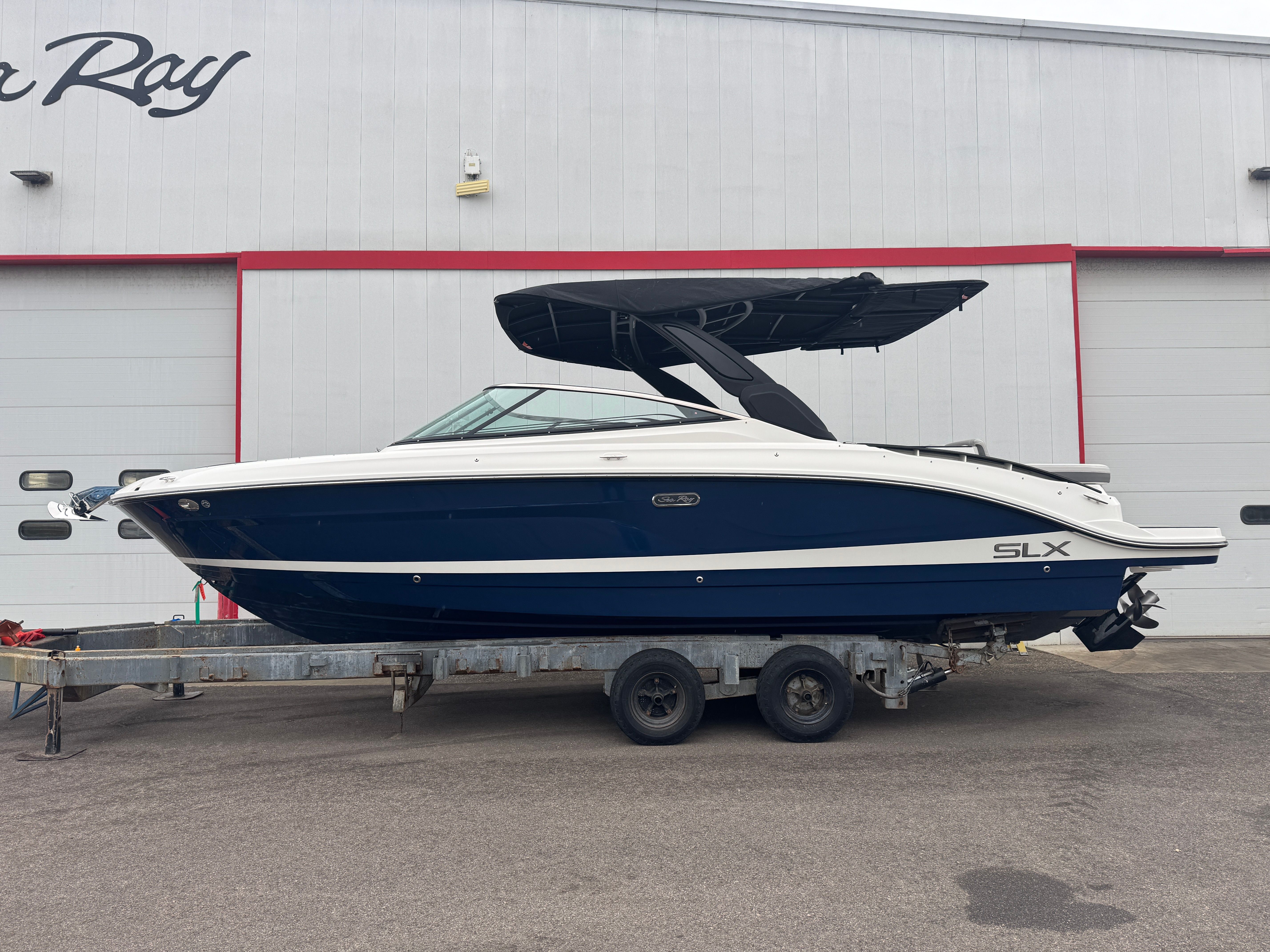 2026 Sea Ray SLX 280