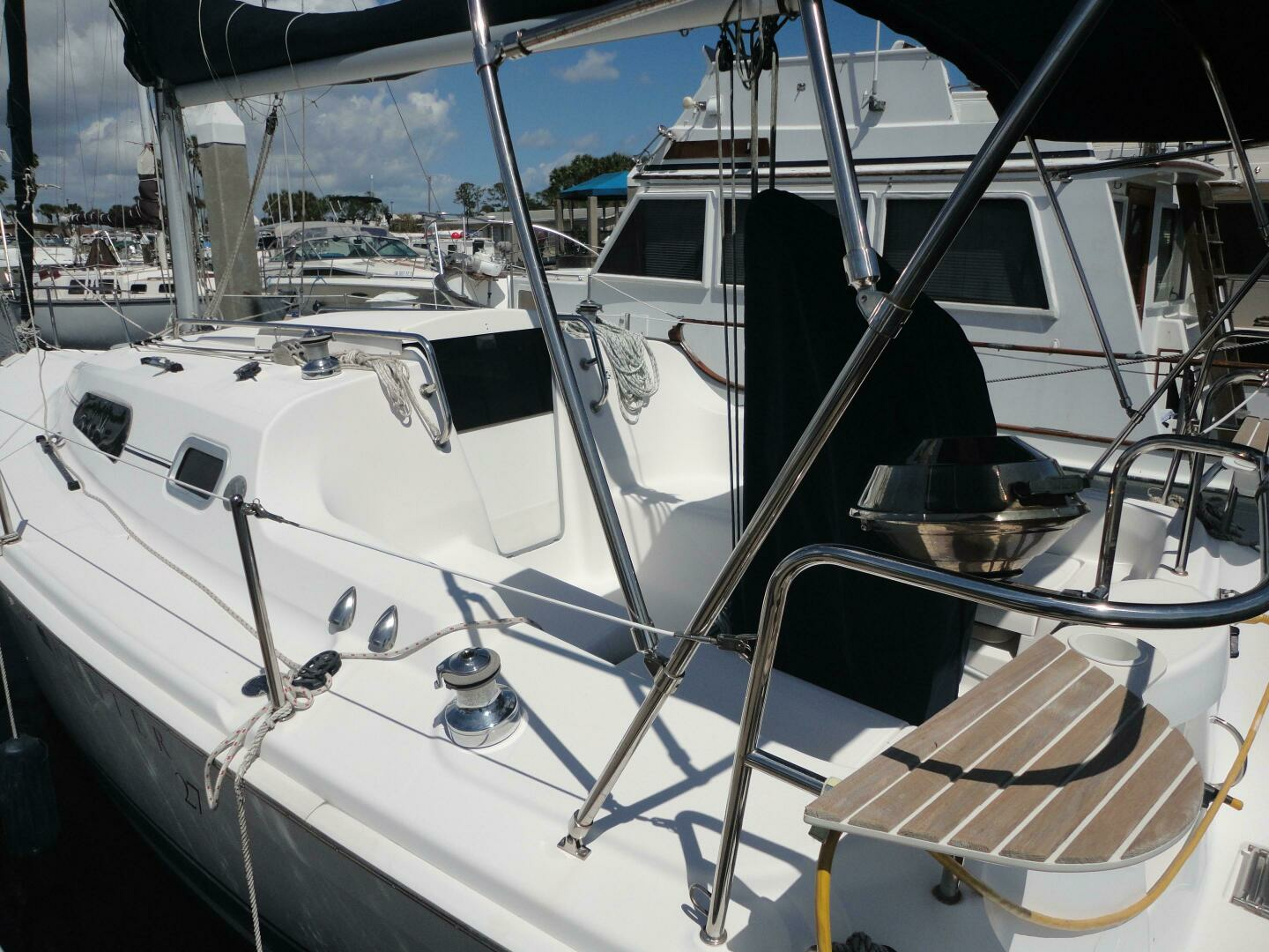 2013 Marlow-Hunter Hunter 27 - Image 2