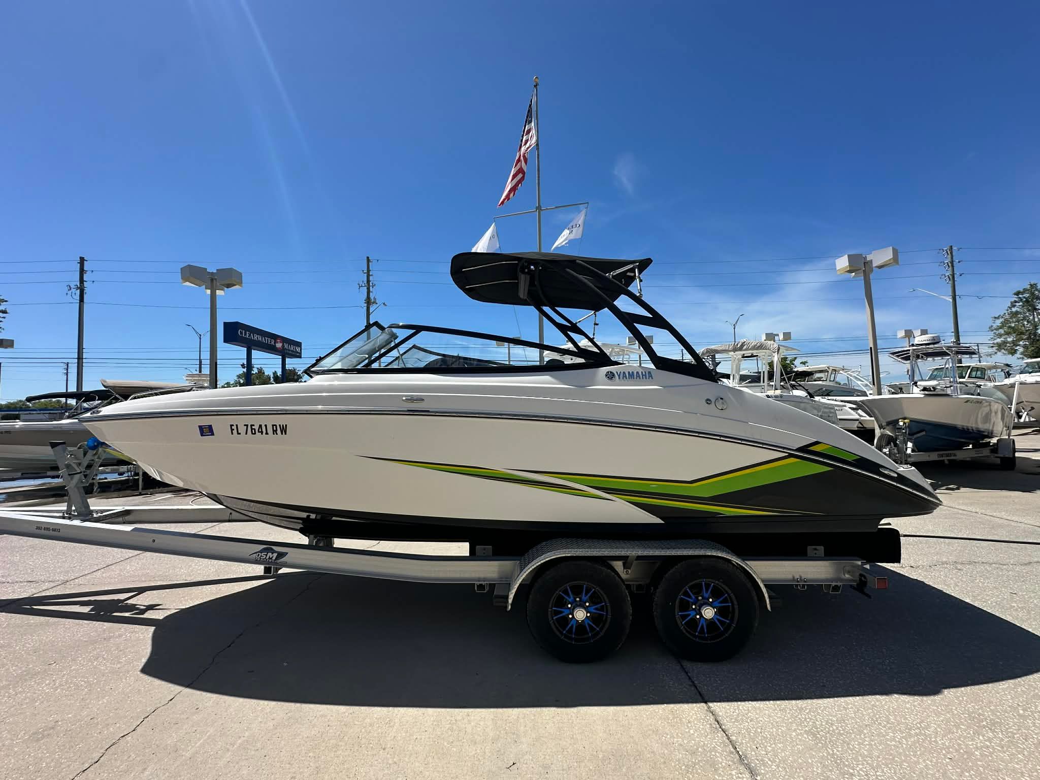 2019 Yamaha Boats AR240