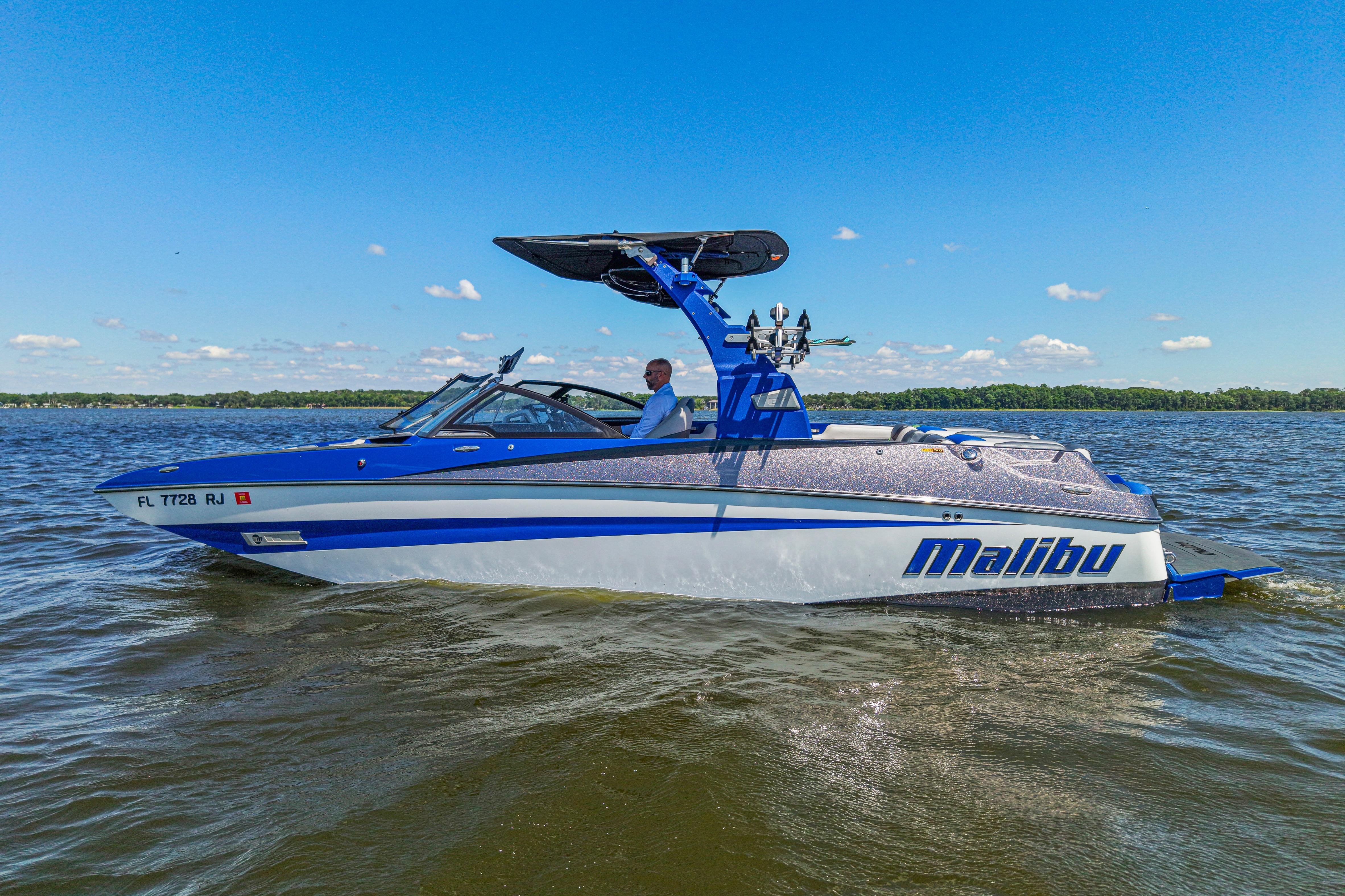 2017 Malibu M235