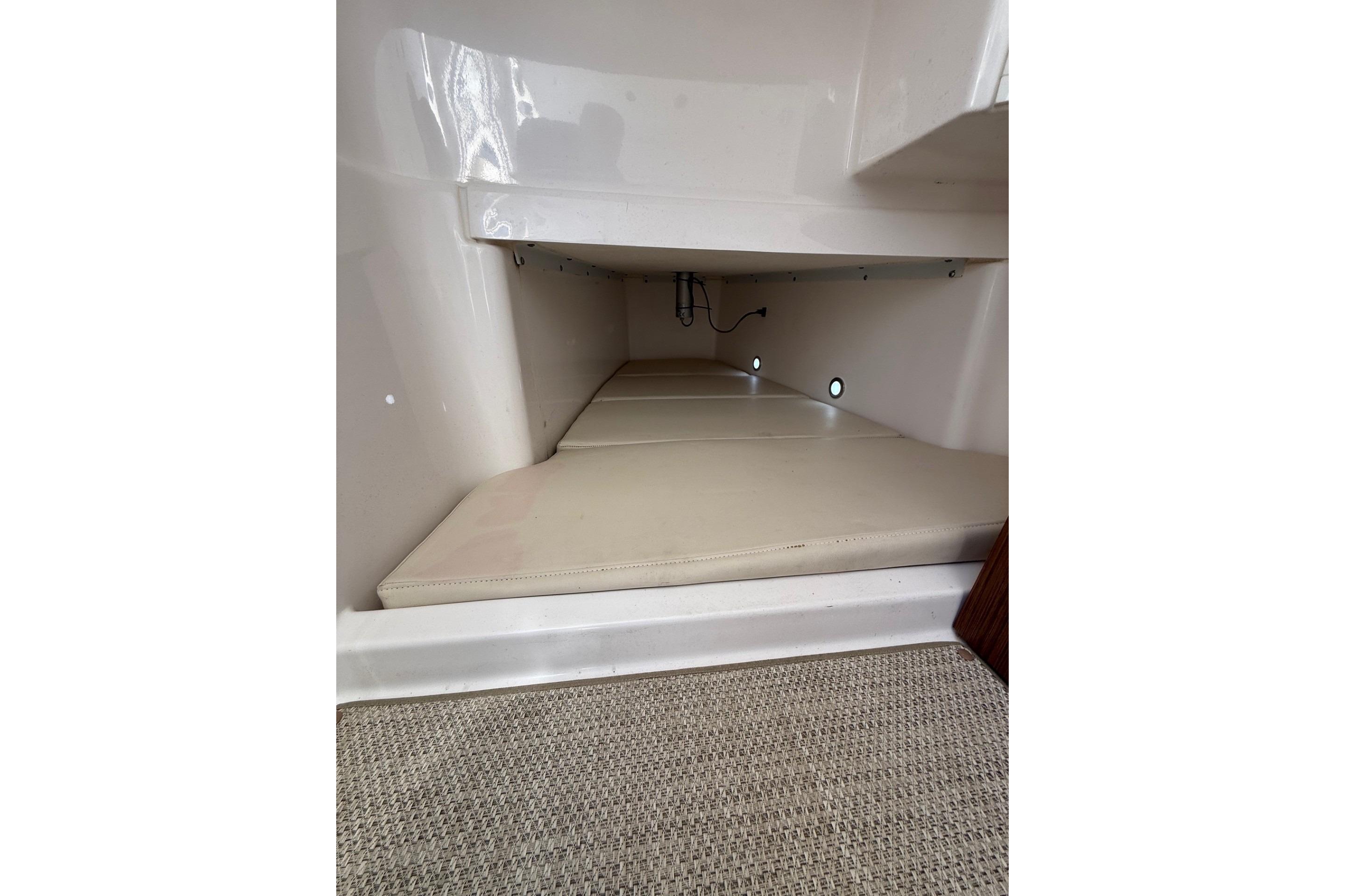 2021 Everglades 365 Center Console