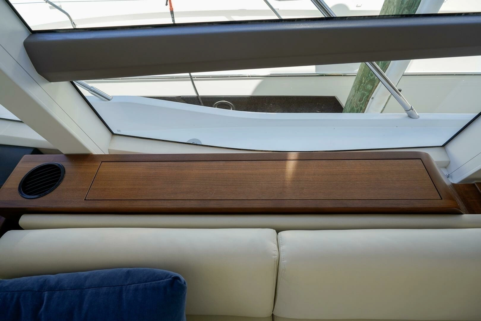 2021 Princess F50 - Image 7